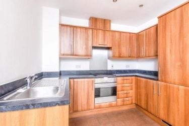 Double room to rent  Main Photo