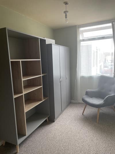 Cosy, modern and fully furnished double room Main Photo