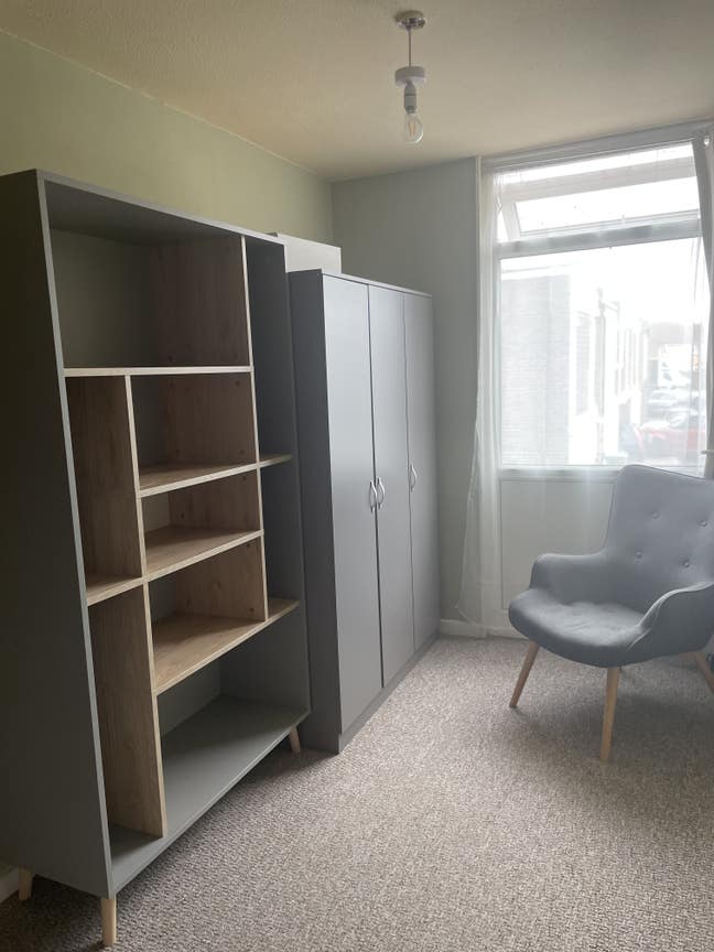Cosy, modern and fully furnished double room Main Photo
