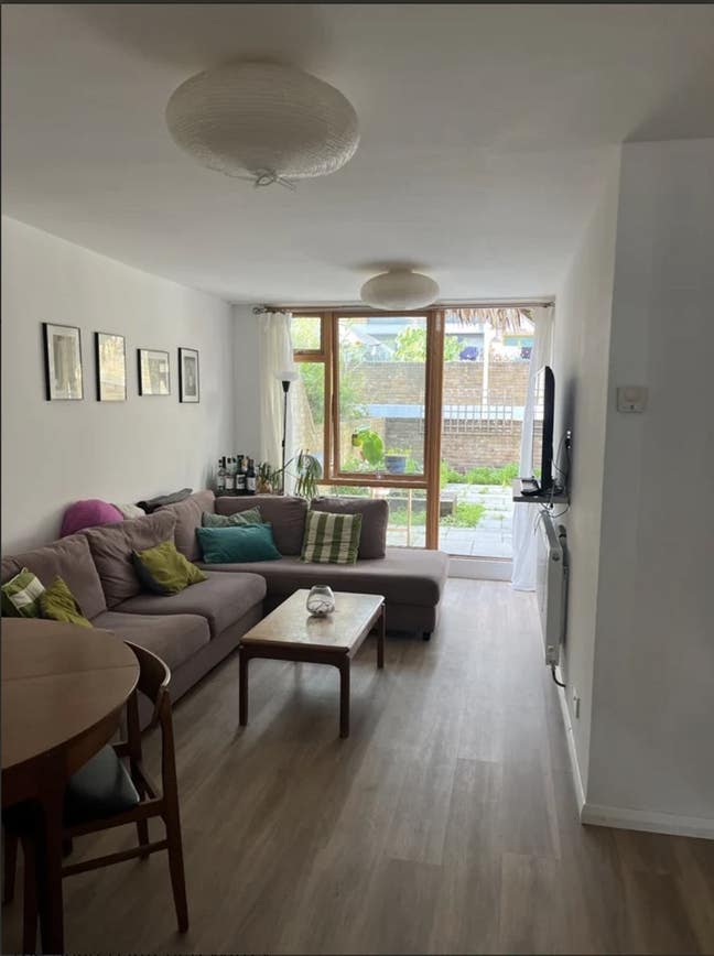 &pound;850 Long-Term Room Available 30th of July Main Photo