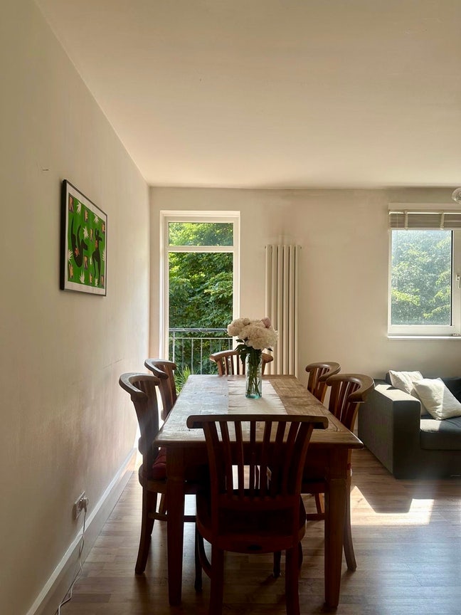 Short let - Room in a cozy flat on the Thames  Main Photo