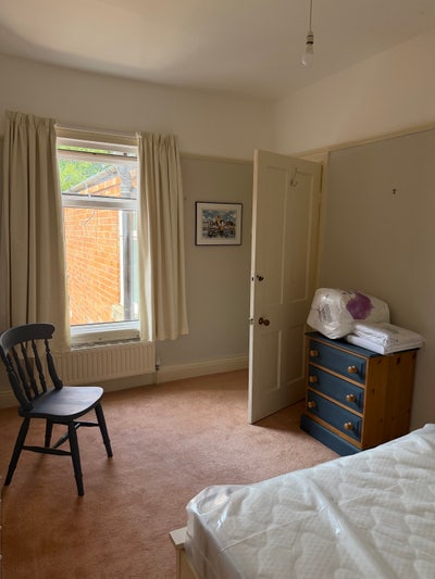 Furnished Double Room - Bills inc - Bournville Main Photo
