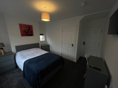 Furnished double room Main Photo