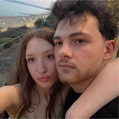 Couple looking for a room in Manchester  Main Photo