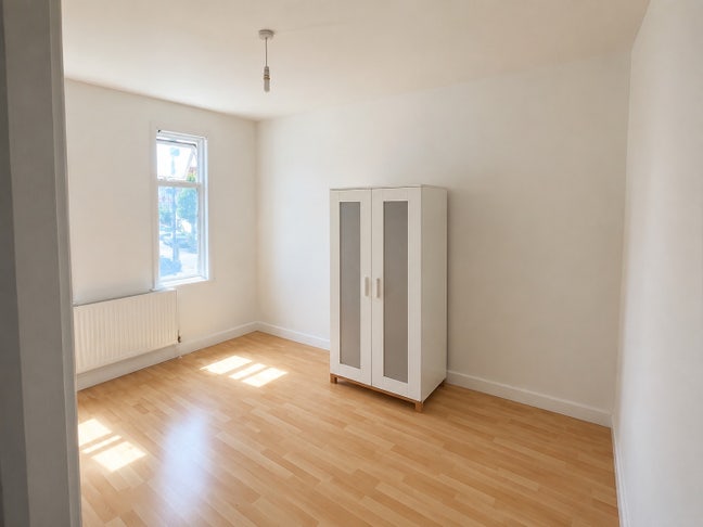 Double room available  Main Photo
