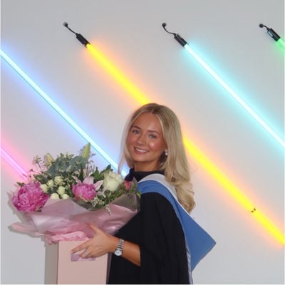 Looking for a flatmate Main Photo