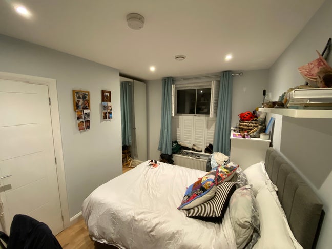 Double Room & En Suite Guildford Town Centre Main Photo