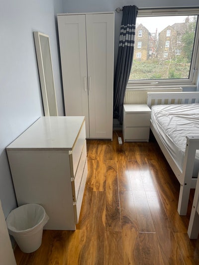 Beautiful double room in harlesden  Main Photo