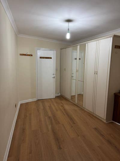     Spacious Double Room for Couple / 2 Girls / 2  Main Photo