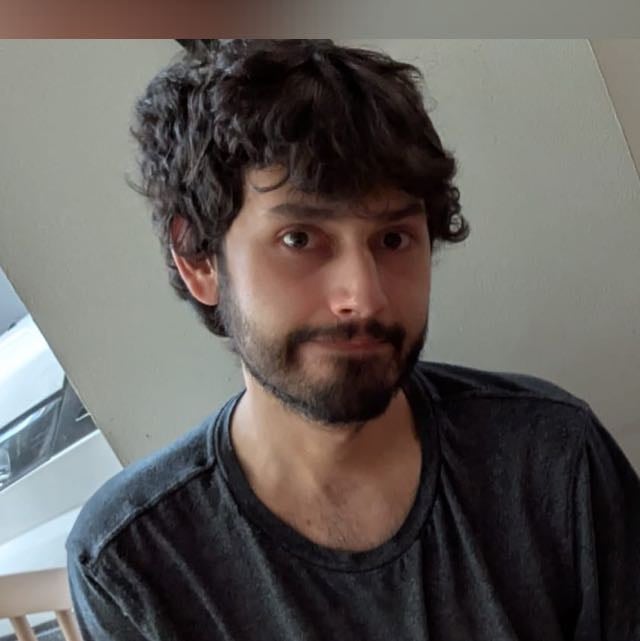 I am a professional male aged 24. I am lookin... Main Photo