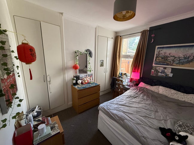 Anet’s Cozy Room in Central London 🪭 Main Photo