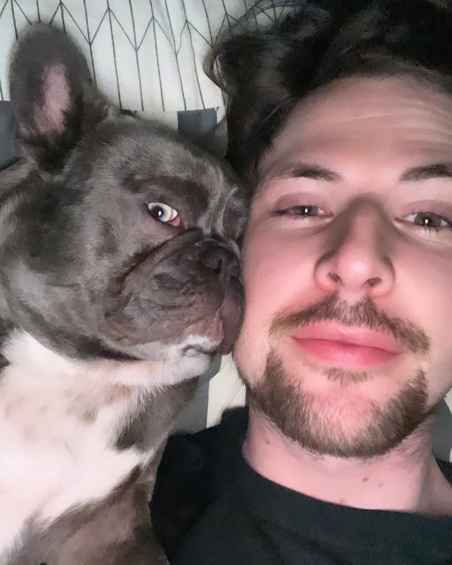 Looking for a Room - Pet Friendly  Main Photo