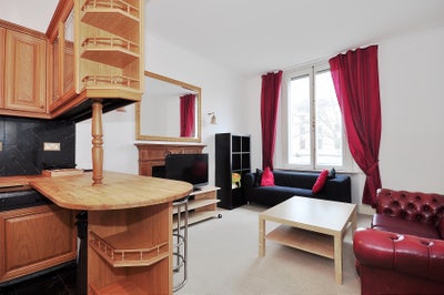 W2 Spacious Double Room in modern Flat with Bills Main Photo