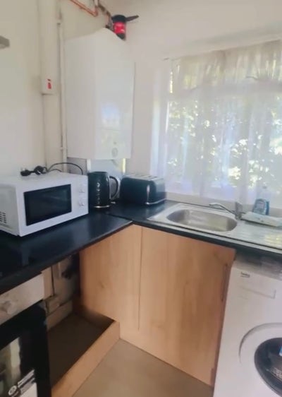 2 bed flat in dartford Main Photo