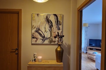 Stunning furnished flat to yourself! Near Station! Main Photo
