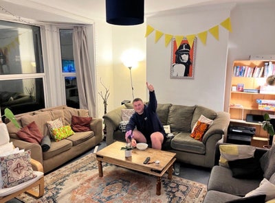 Social house looking for a new flatmate! 🏡 Main Photo