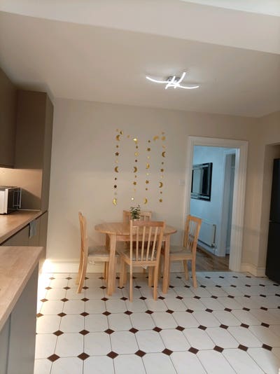 Double bedroom in RM9 Main Photo