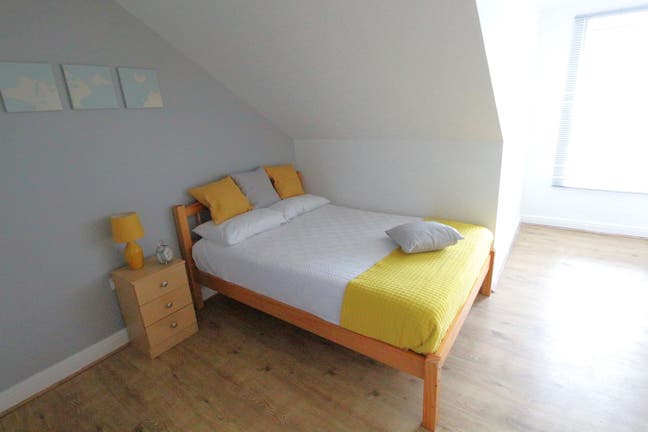 💎 Furnished Double room available to let Main Photo
