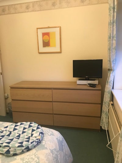 Large Double Room in Beautiful House in Wickford Main Photo