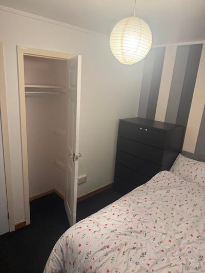 A room is available in a furnished 2bedroom. Main Photo