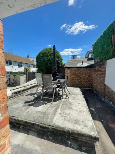 One bedroom available in a two bed! Main Photo