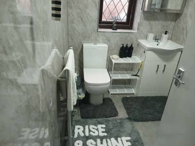Beautiful luxury Rooms all bills included  Main Photo