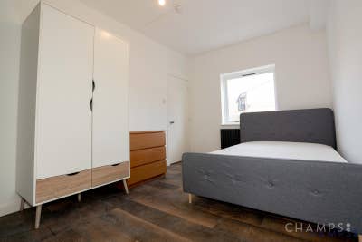 Room4, 2 Ironmongers Place, London, E14  Main Photo