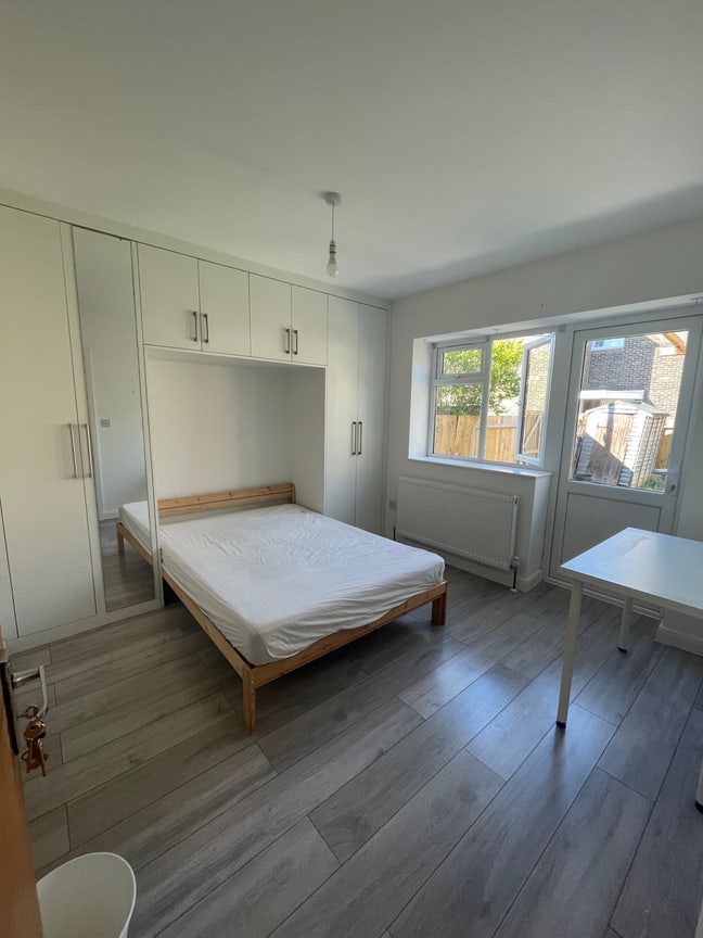 En suite double room  Main Photo