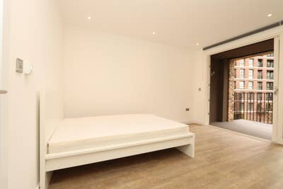 3 Stunning Double Rooms-Canada Water-Facilities Main Photo