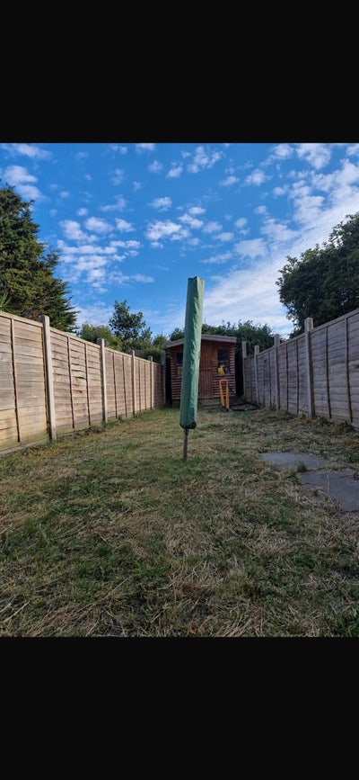 Spacious two bedroom ground floor flat  Main Photo