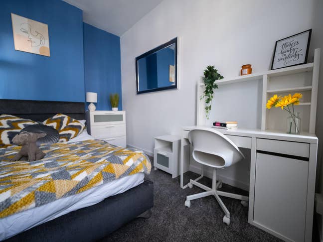 VIP Luxury Double Room I Bills Included Main Photo