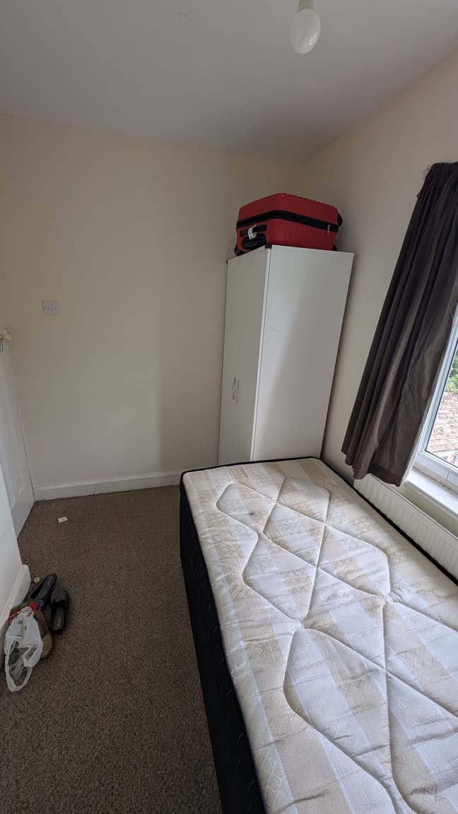 Furnished single room for rent in Newport Pagnell  Main Photo