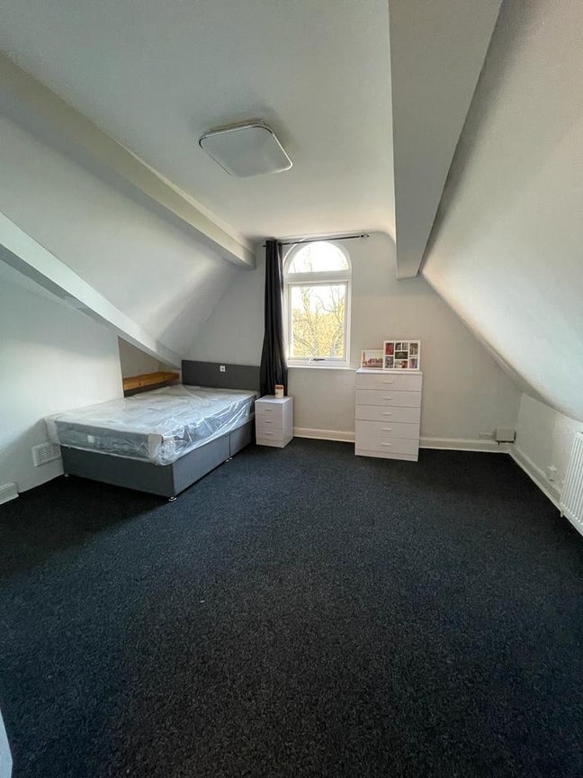 ✨ Stunning 2-Bedroom Flat -L6 7Uh  Main Photo