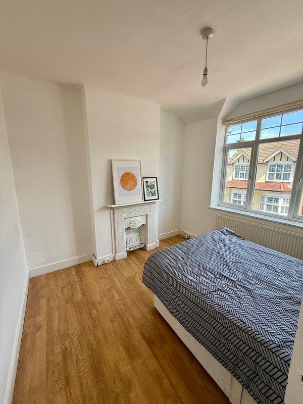 Great House Share | 5 Min to East Croydon Station  Main Photo