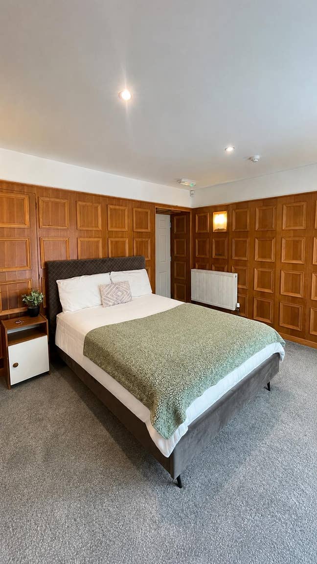 Gorgeous dbl room, heart of B'mouth by the beach Main Photo