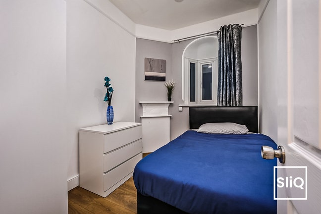 Massive Double bedroom in Tooting Bec Main Photo
