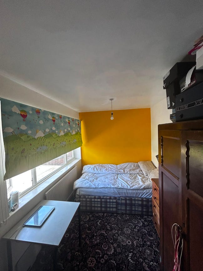  Lovely Room  -  Small Double Main Photo