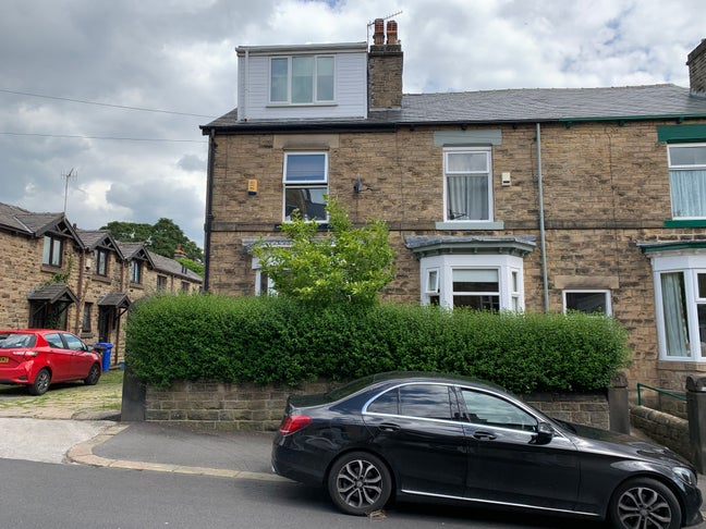 “Home from Home” in Crookes. S10. (Bills included) Main Photo