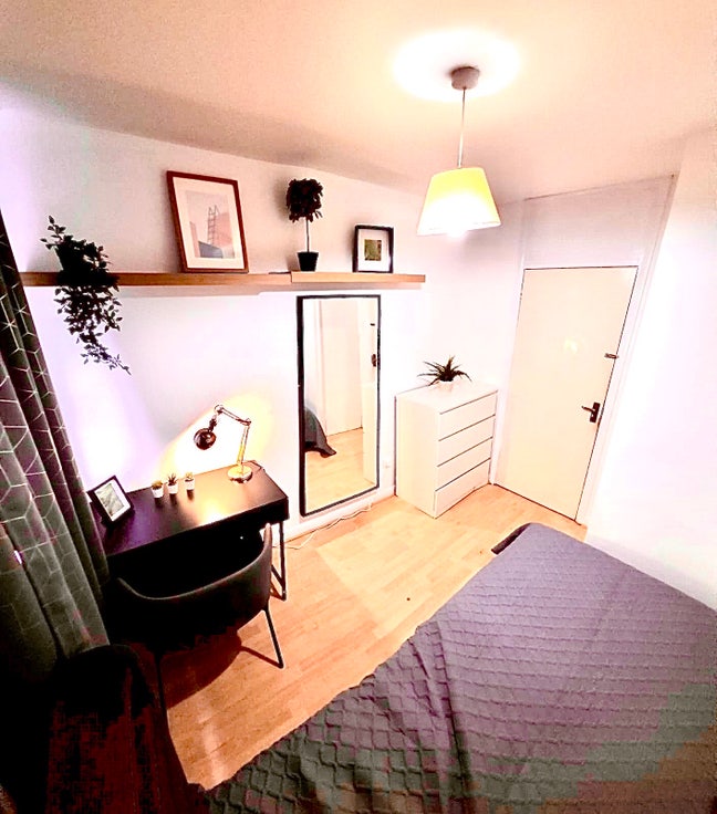 Single room, twice a week cleaning service  Main Photo