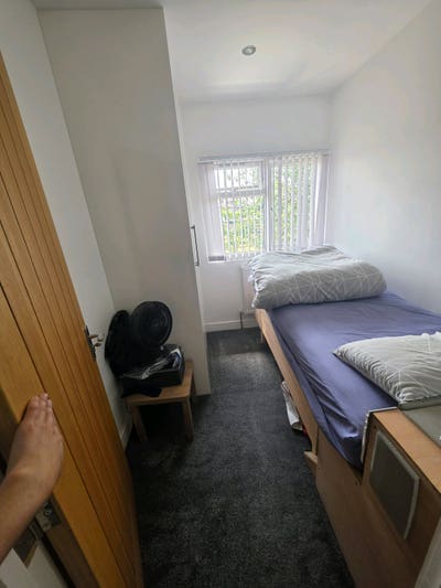 Single Room for Rent - &pound;450 PCM (Bills Included) Main Photo