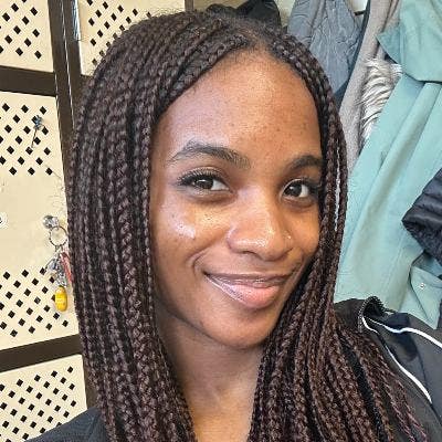 I am a female student aged 23. I am looking f... Main Photo