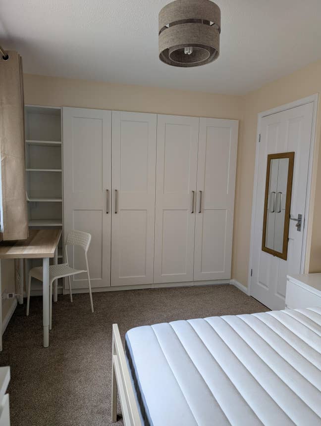 Room to Rent  Main Photo