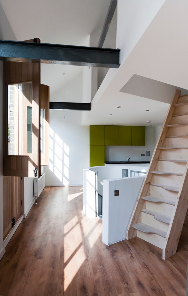Short Let 1 Bed Loft Flat in Finsbury Park Main Photo