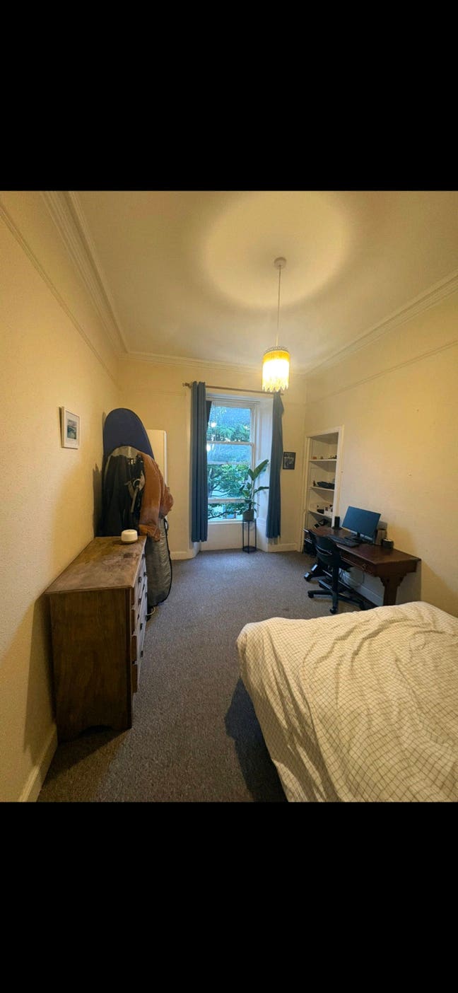 Room in Fountainbridge Young Flat  Main Photo