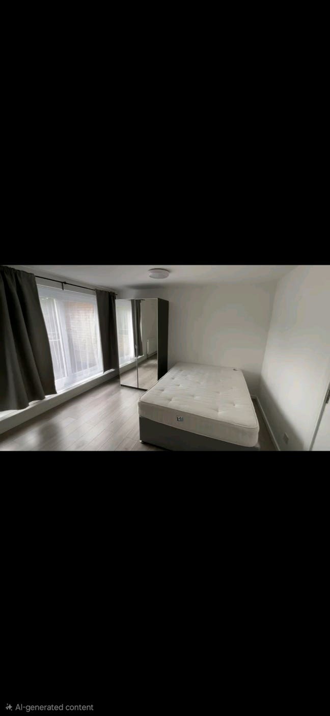 En-Suite Room  Main Photo