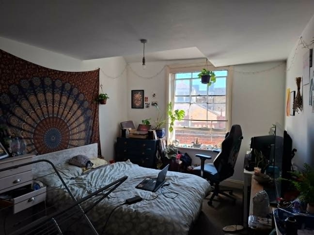 Double bedroom with ensuite in Brighton centre Main Photo