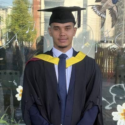 Looking for a flatmate Main Photo