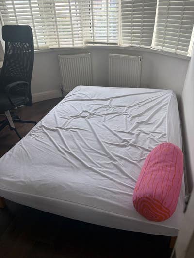  Double Room Available – UB6 7AB Main Photo
