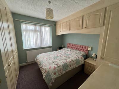 1 Double Room available Kingshill Avenue Main Photo