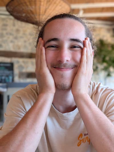 19 Looking for single room Main Photo